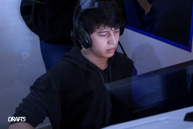 Rinaldo Moda Júnior -  professional player