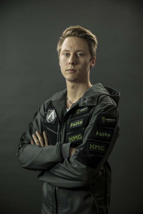 Aiman Hakeem Bin Khairul Nizam - Maqna Esports professional player