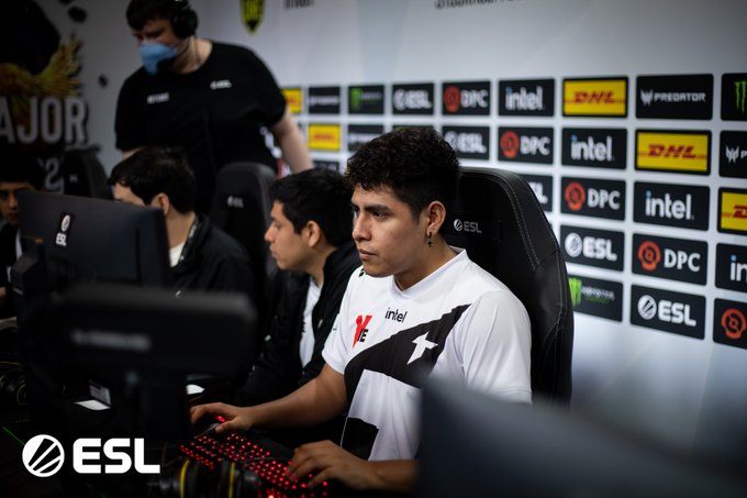Oswaldo Gonzalo Herrera Martínez - M80 professional player