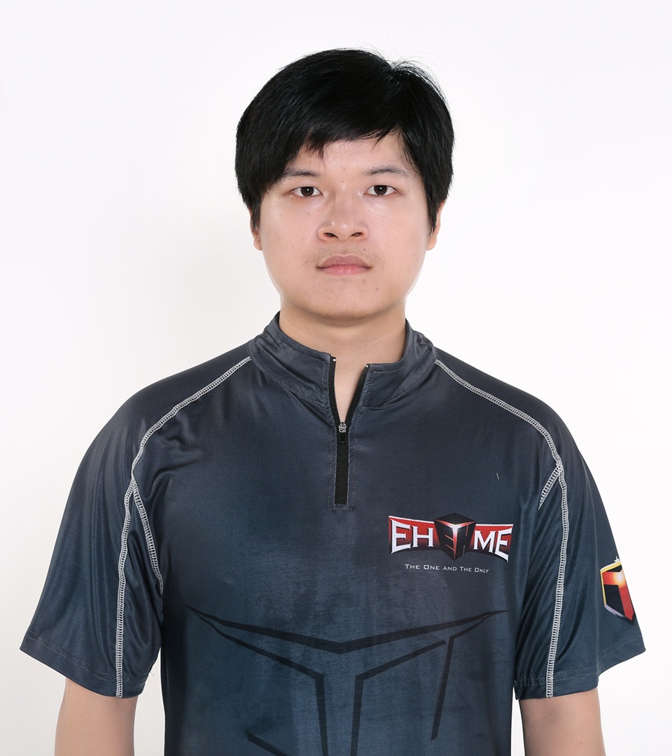 阮拯豪 -  professional player