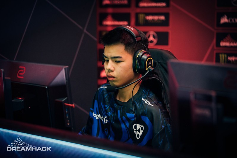 Andrew Halim -  professional player