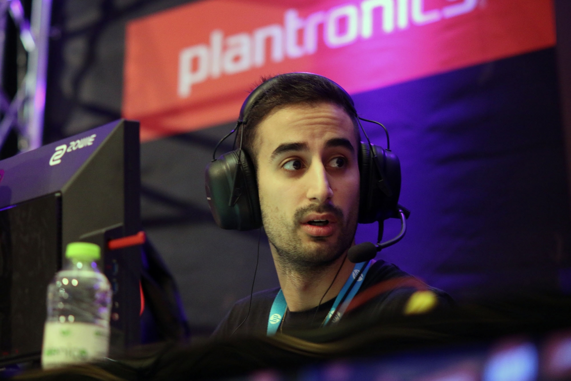 Joel Mako -  professional player