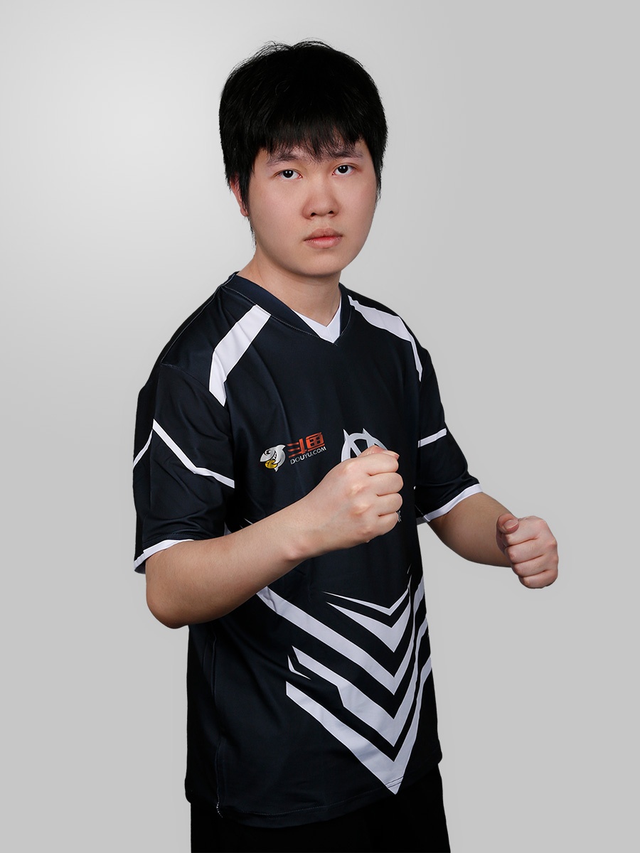 杨绍瀚 -  professional player