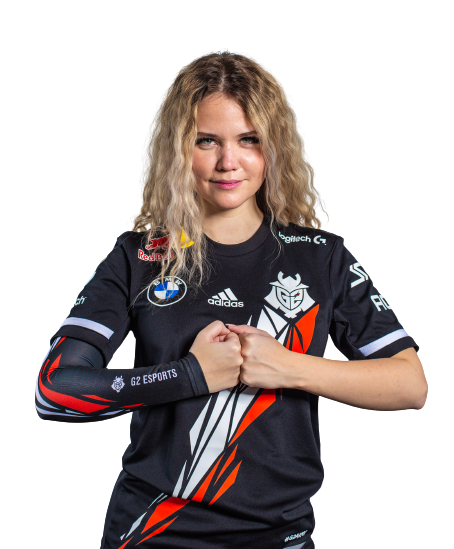 Julia Dias -  professional player