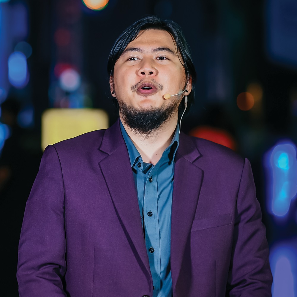 อิทธิพล ปาณิกบุตร -  professional player