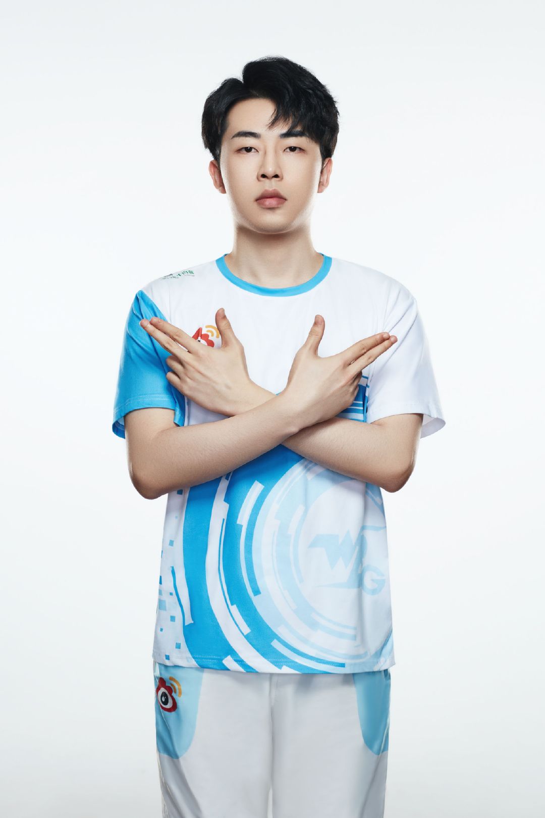 曾治炜 - Weibo Gaming professional player